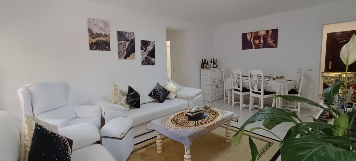 Appartement te koop in Marbella | 3 slaapkamers H5391262