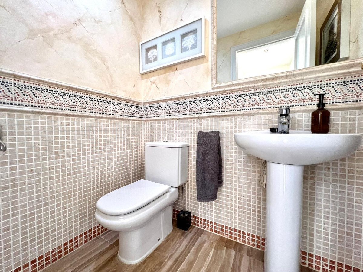 Penthouse te koop in Marbella | 4 slaapkamers H5391745