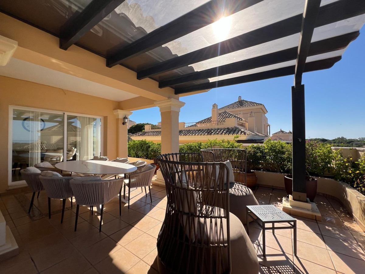 Penthouse te koop in Marbella | 4 slaapkamers H5391745