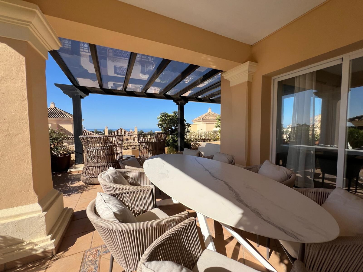 Penthouse te koop in Marbella | 4 slaapkamers H5391745
