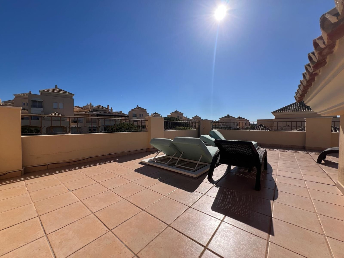 Penthouse te koop in Marbella | 4 slaapkamers H5391745