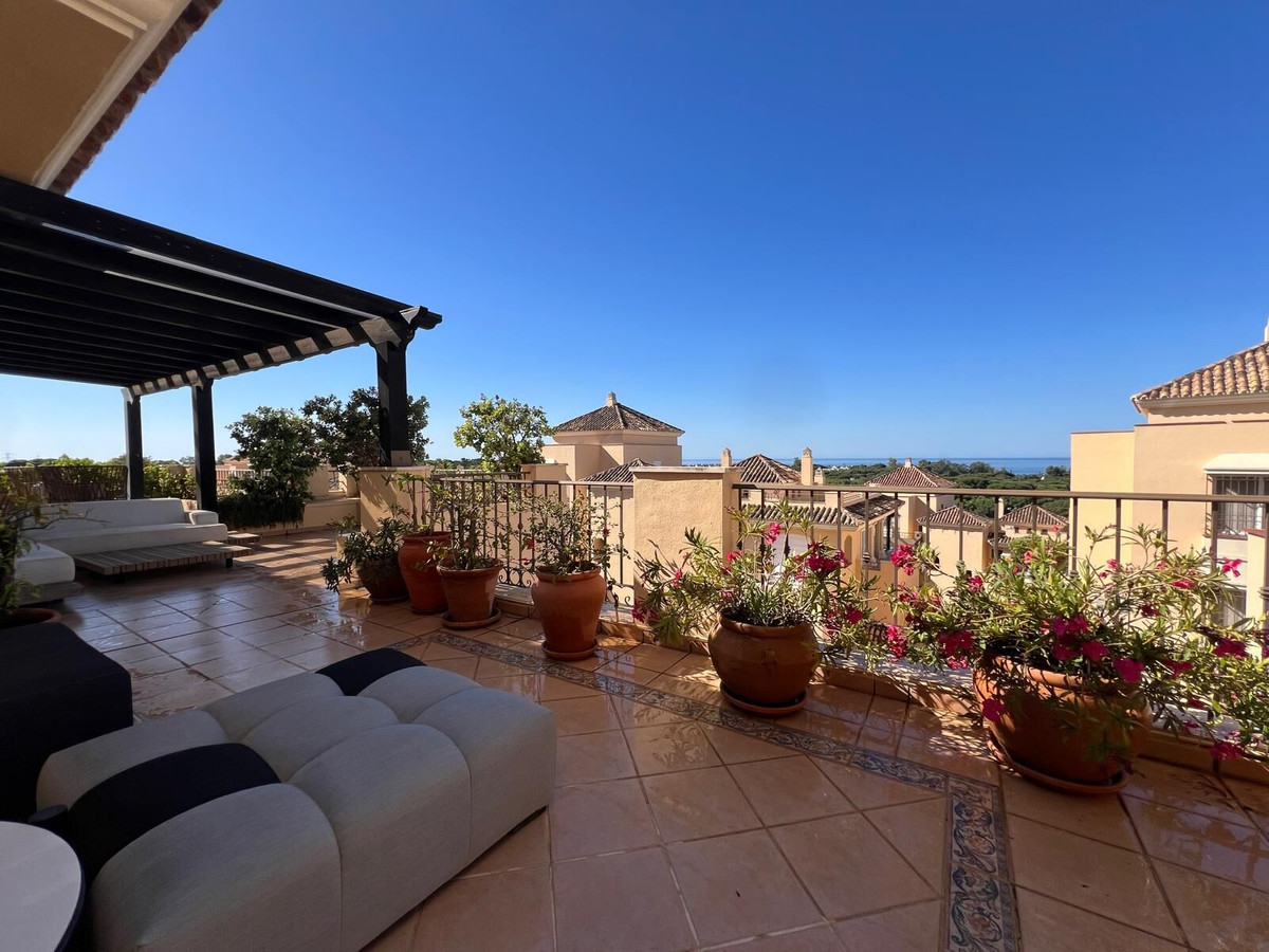 Penthouse te koop in Marbella | 4 slaapkamers H5391745
