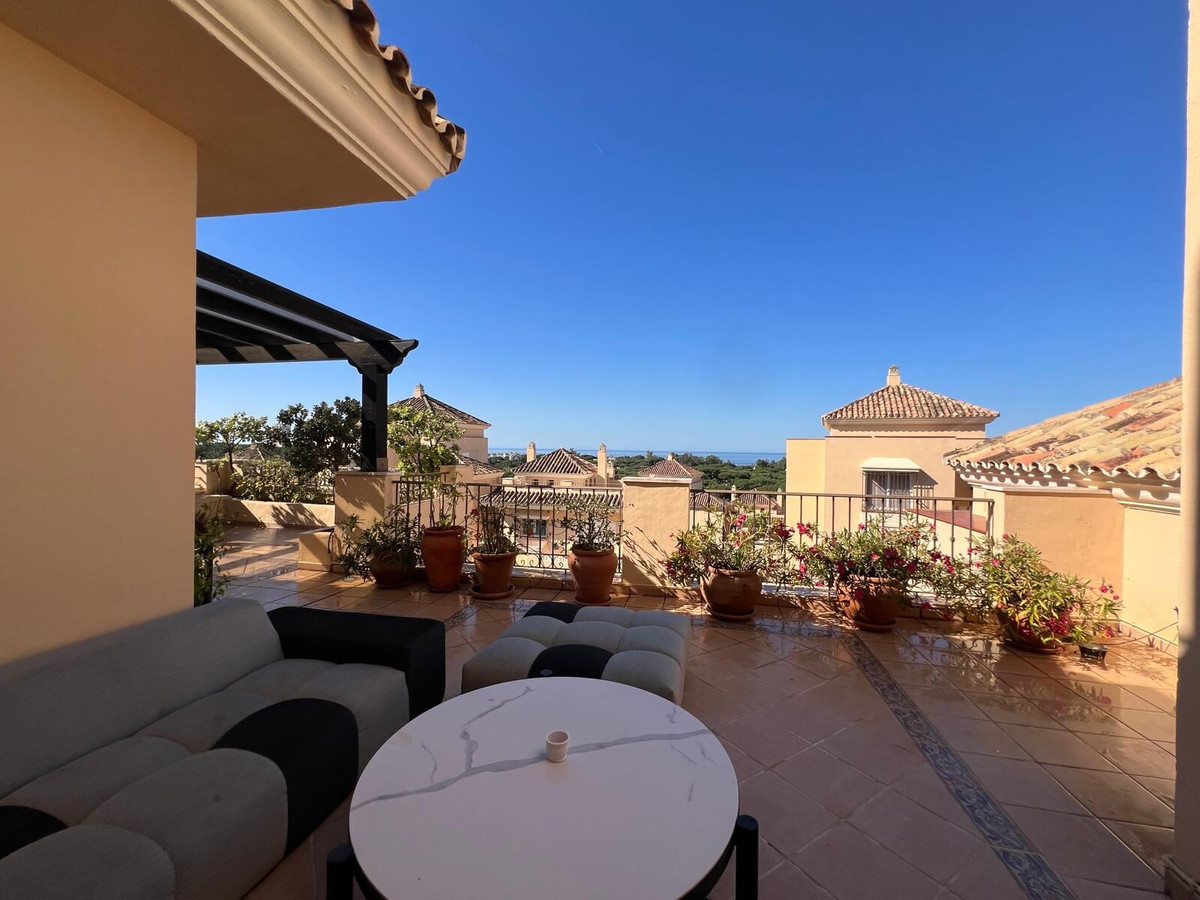 Penthouse te koop in Marbella | 4 slaapkamers H5391745