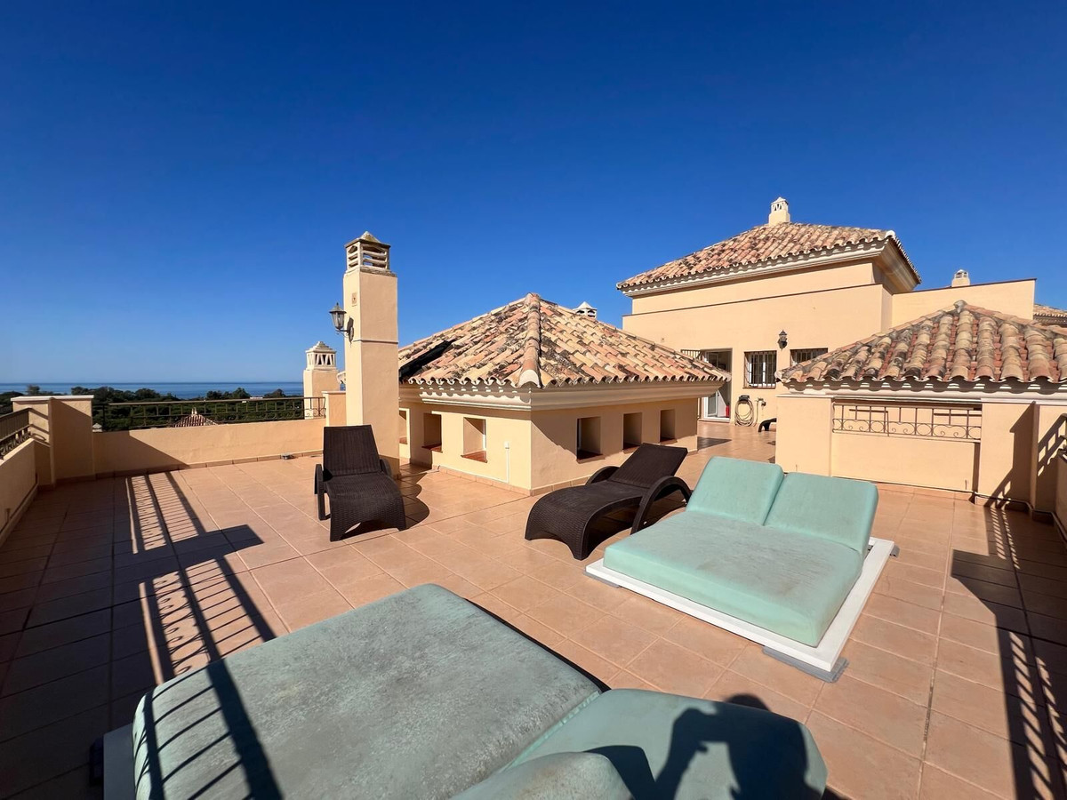 Penthouse te koop in Marbella | 4 slaapkamers H5391745