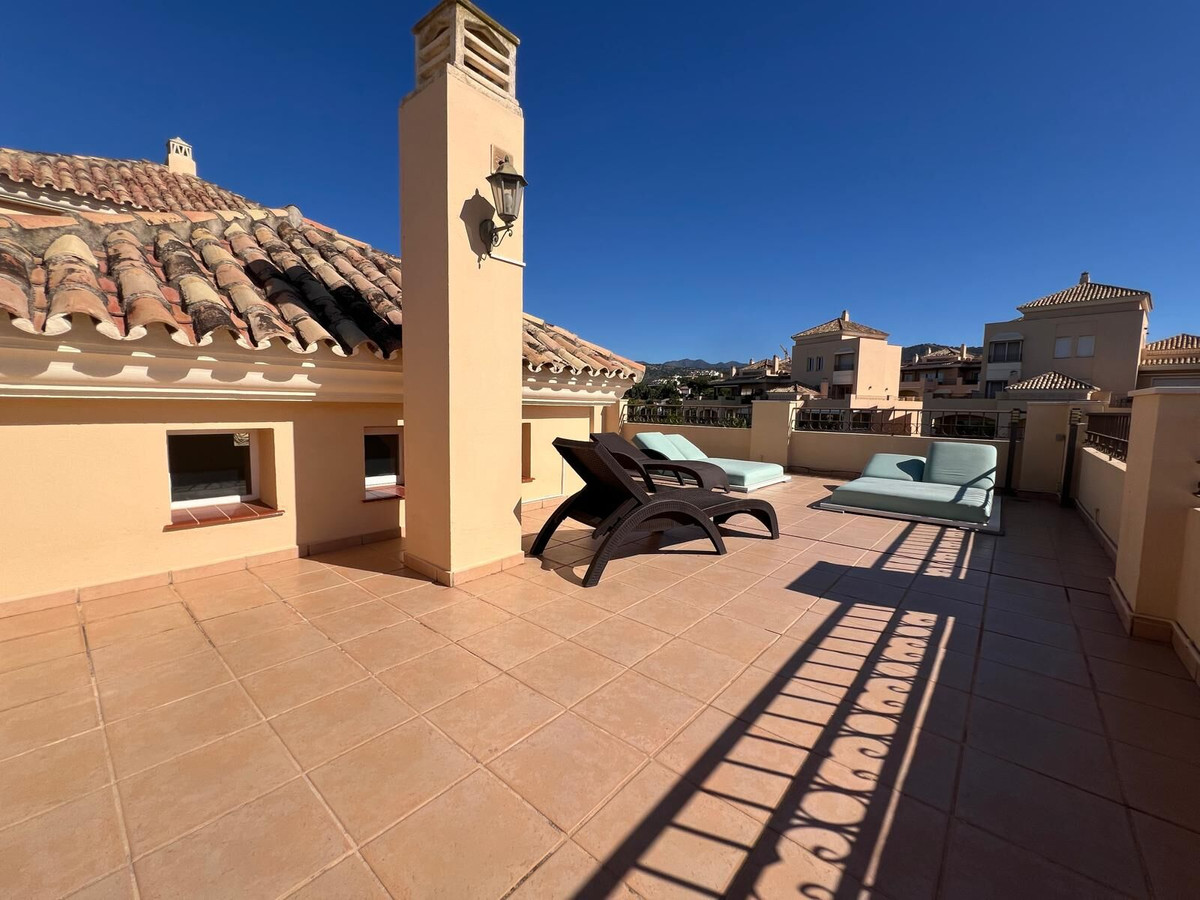 Penthouse te koop in Marbella | 4 slaapkamers H5391745