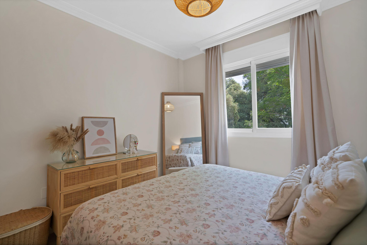 Appartement te koop in Marbella | 2 slaapkamers H5392231