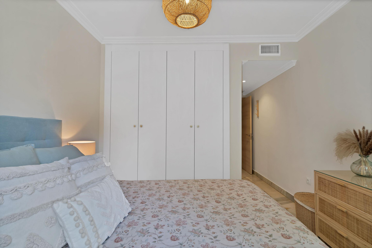 Appartement te koop in Marbella | 2 slaapkamers H5392231