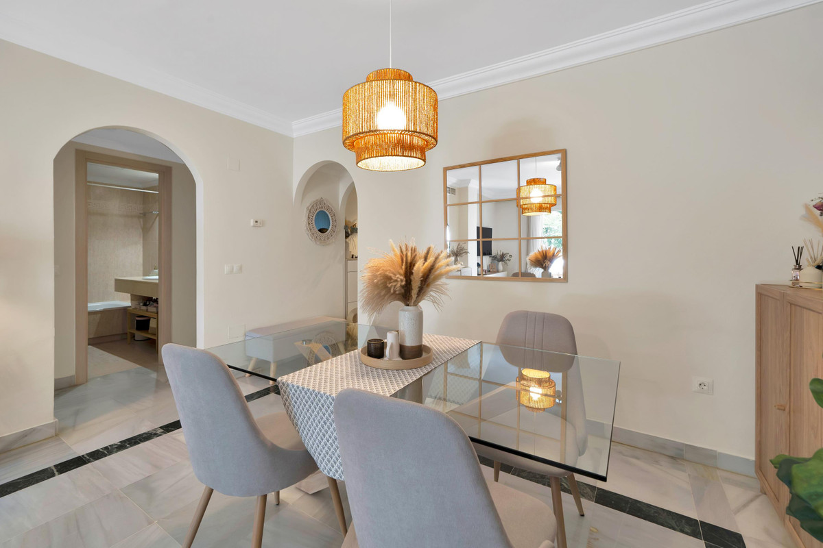 Appartement te koop in Marbella | 2 slaapkamers H5392231