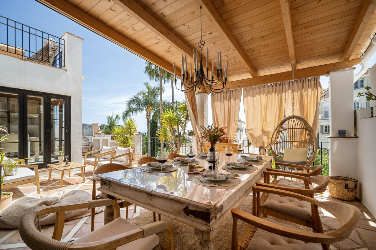 Huis te koop in Marbella | 4 slaapkamers H5395765