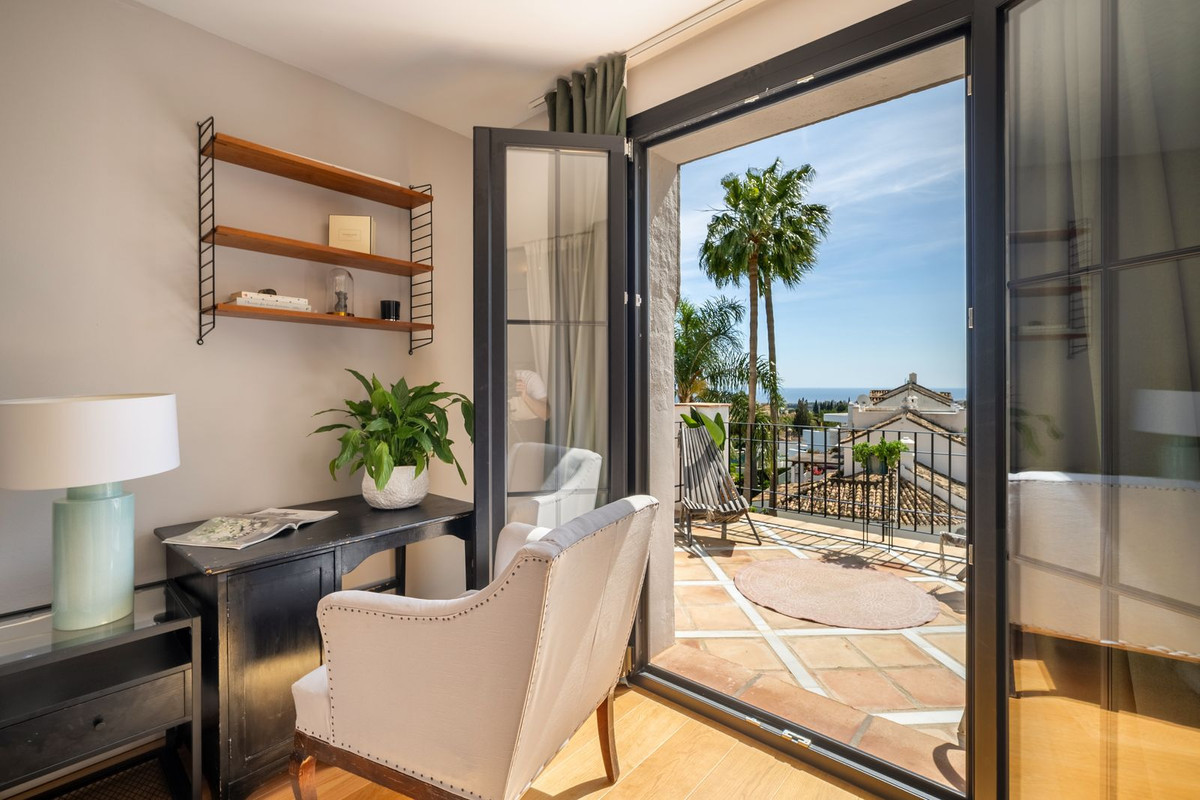 Huis te koop in Marbella | 4 slaapkamers H5395765