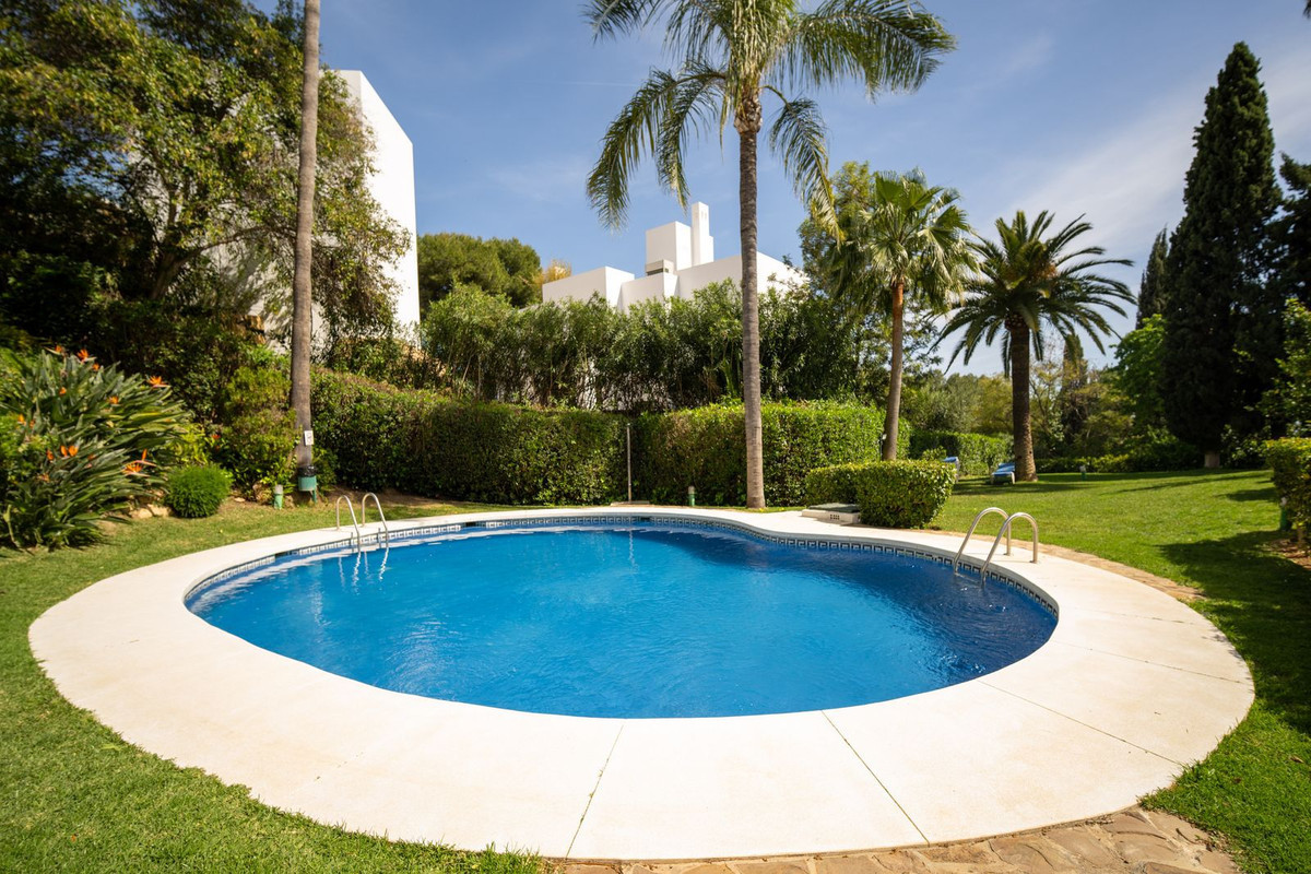 Huis te koop in Marbella | 4 slaapkamers H5395765
