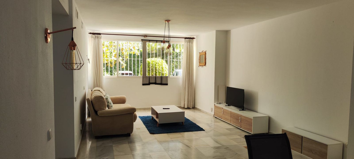 Appartement te koop in Marbella | 3 slaapkamers H5395906