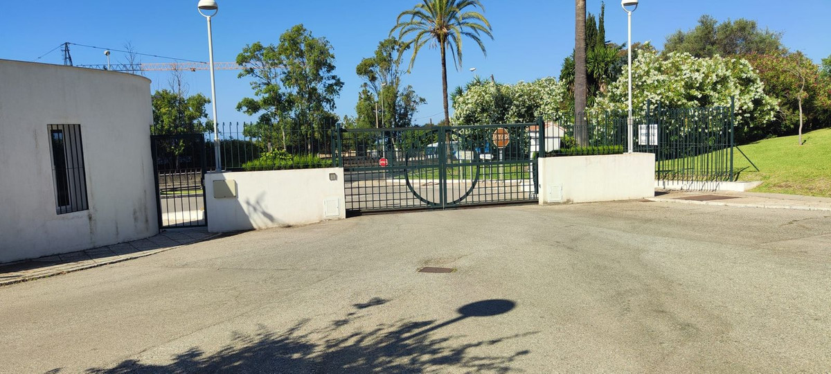 Appartement te koop in Marbella | 3 slaapkamers H5395906
