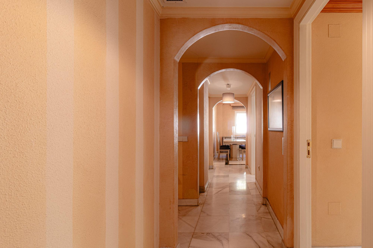 Appartement te koop in Marbella | 3 slaapkamers H5396374