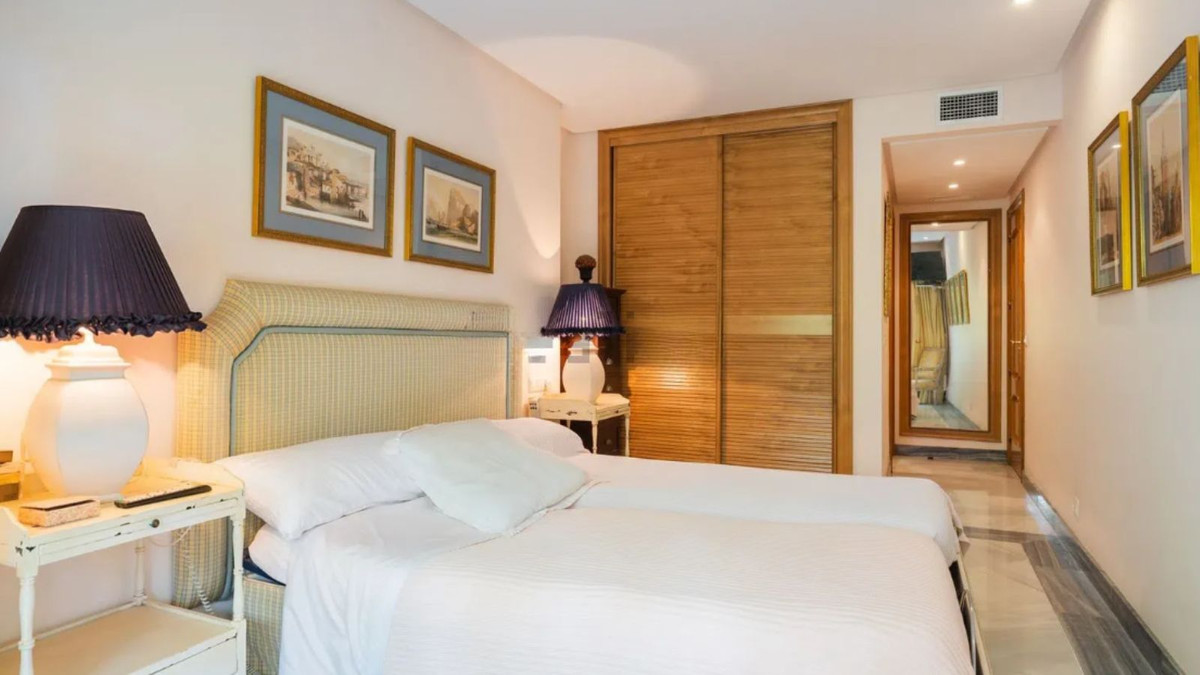 Appartement te koop in Marbella | 2 slaapkamers H5396686