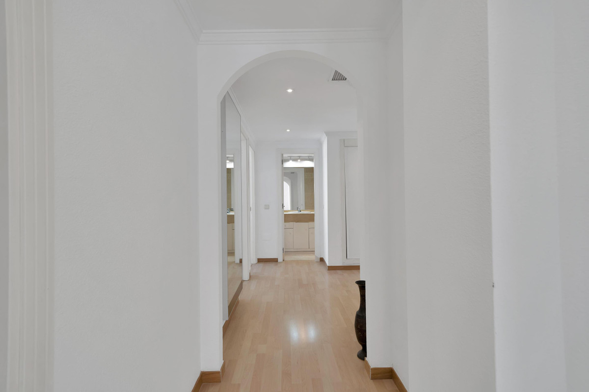 Appartement te koop in Marbella | 3 slaapkamers H5397184