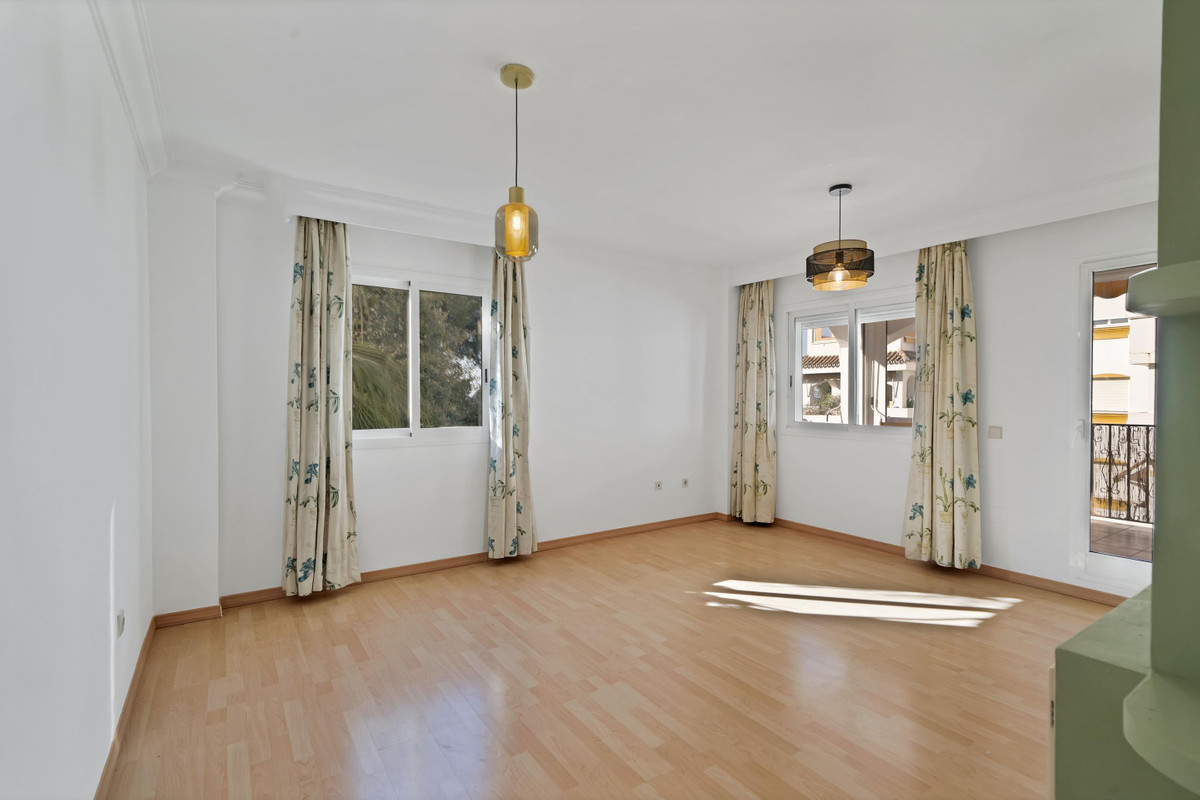 Appartement te koop in Marbella | 3 slaapkamers H5397184