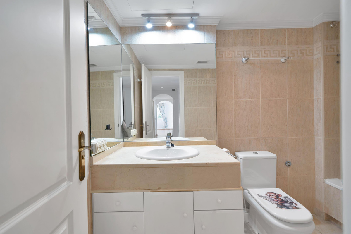 Appartement te koop in Marbella | 3 slaapkamers H5397184
