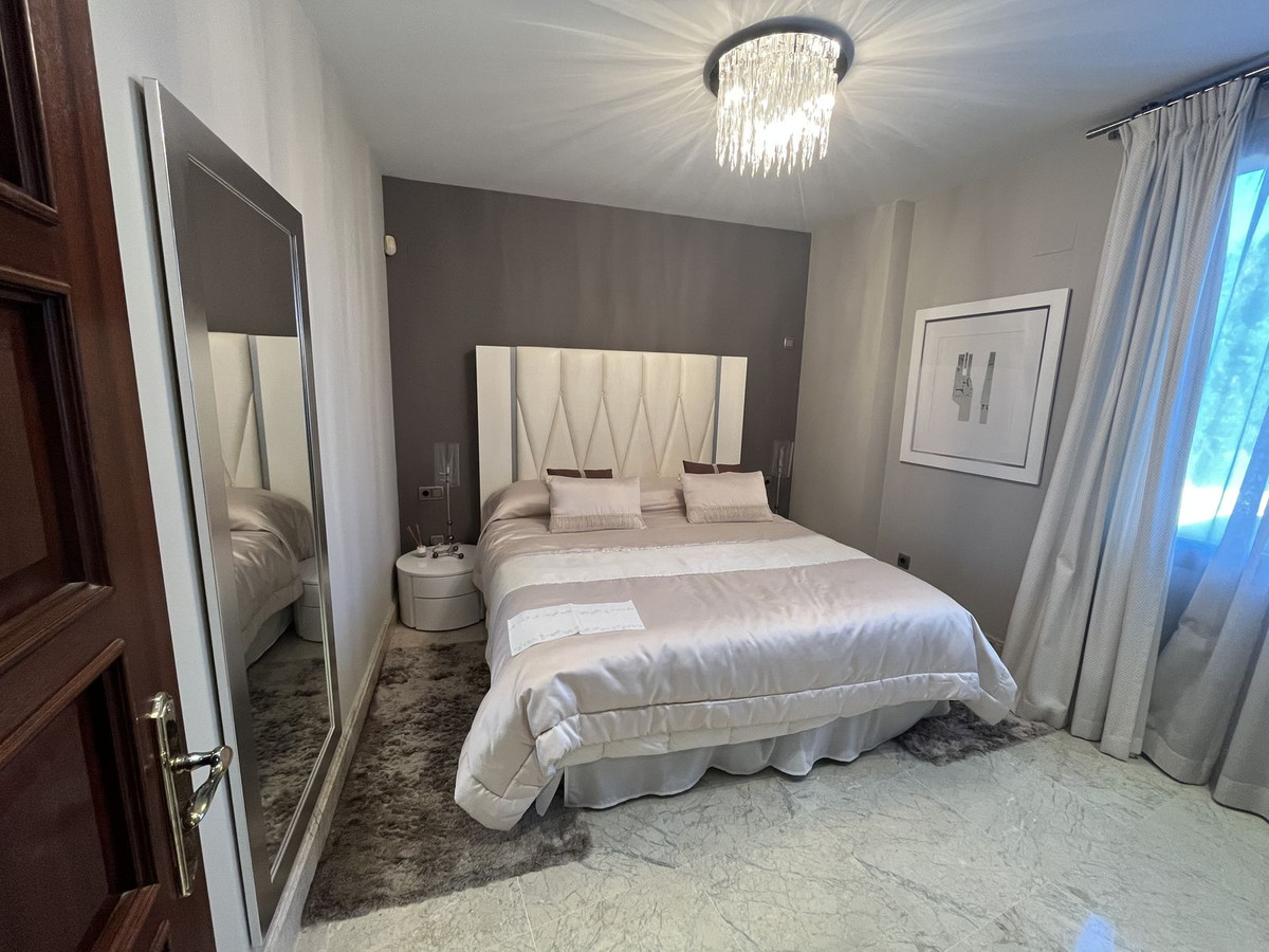 Penthouse te koop in Marbella | 3 slaapkamers H5397421