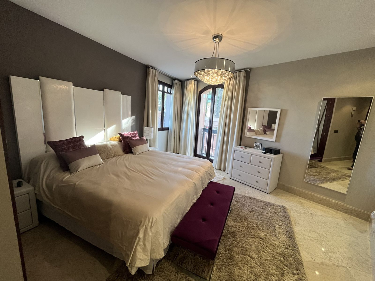 Penthouse te koop in Marbella | 3 slaapkamers H5397421