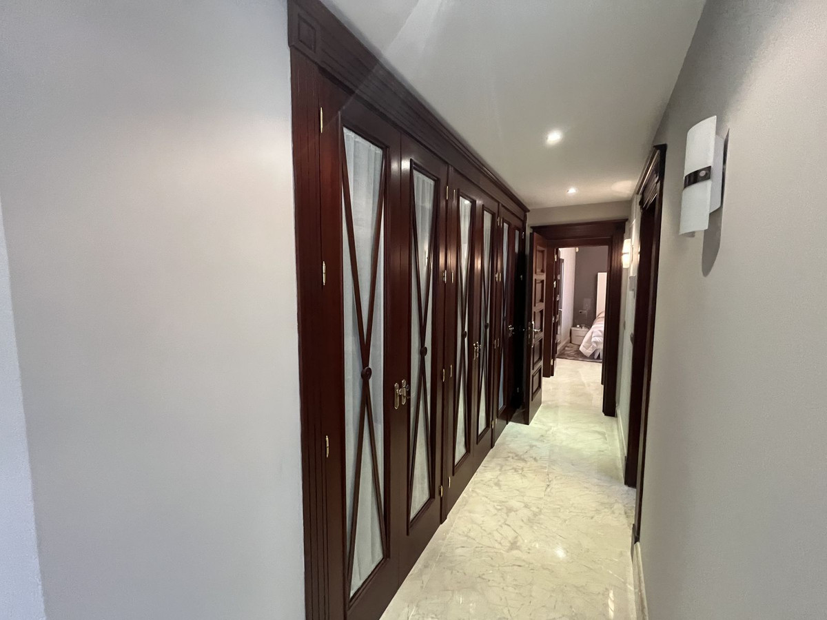 Penthouse te koop in Marbella | 3 slaapkamers H5397421