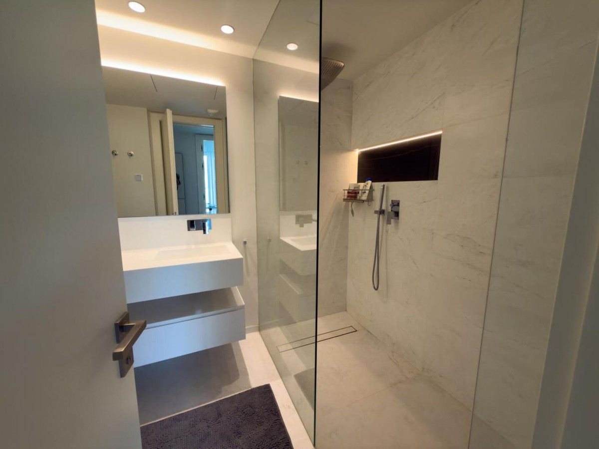 Appartement te koop in Marbella | 3 slaapkamers H5397460