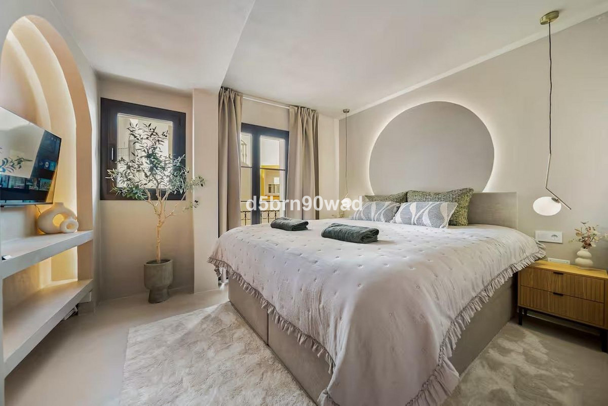 Appartement te koop in Marbella | 3 slaapkamers H5402761