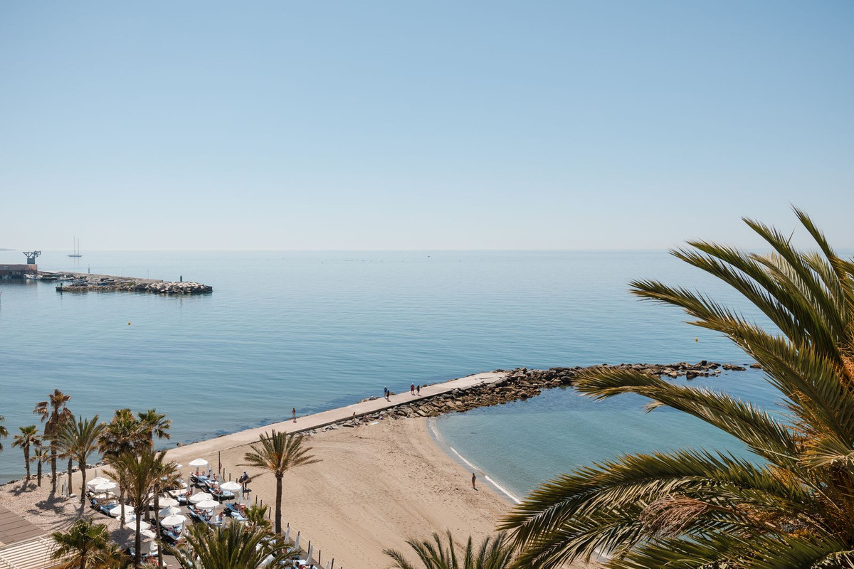 Appartement te koop in Marbella | 4 slaapkamers H5407765