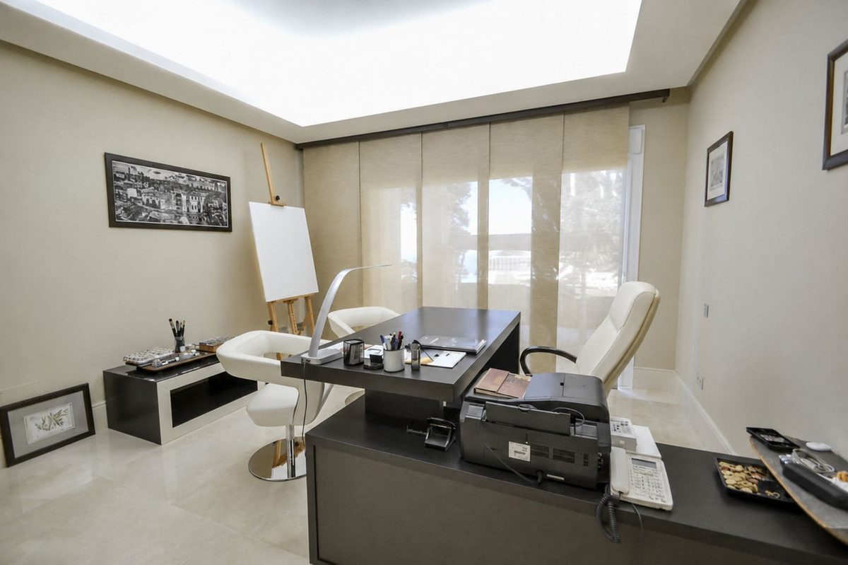 Appartement te koop in Marbella | 5 slaapkamers H5408299