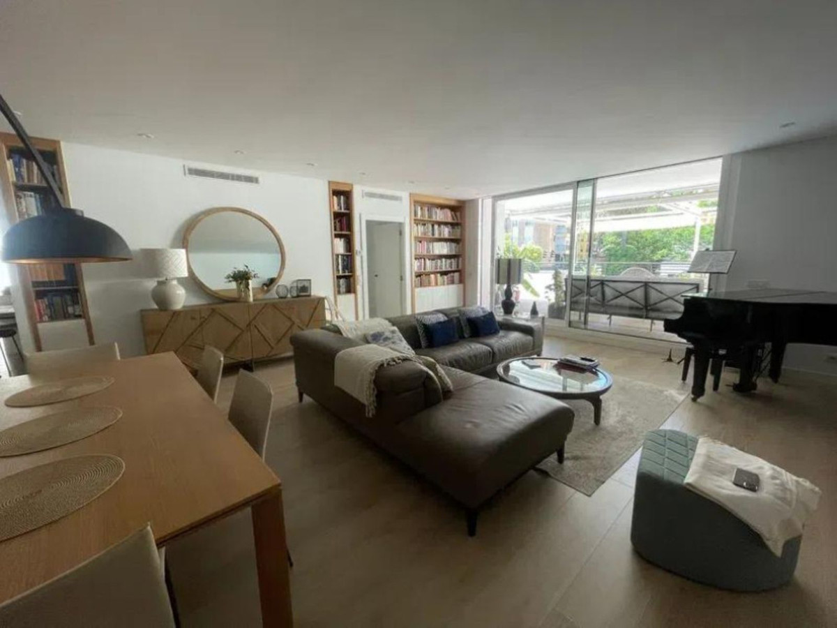 Appartement te koop in Marbella | 4 slaapkamers H5410513