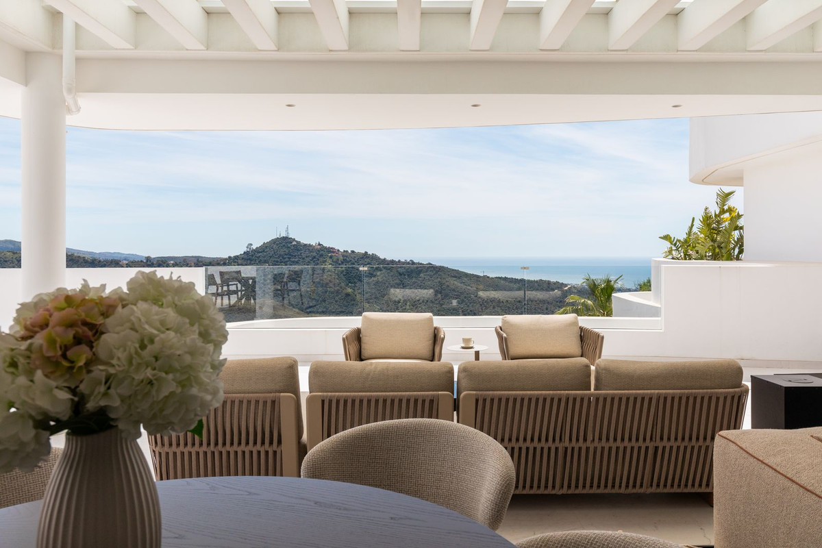 Penthouse te koop in Marbella | 3 slaapkamers H5411542