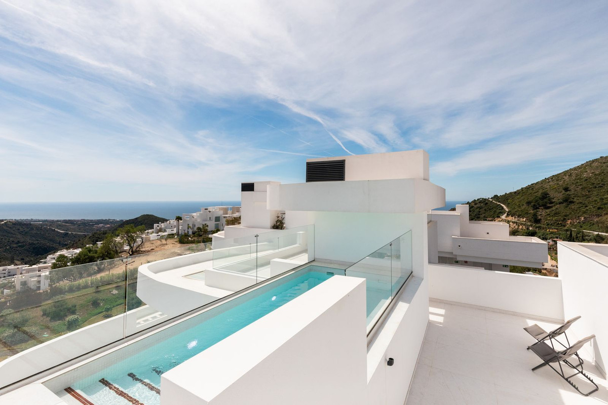 Penthouse te koop in Marbella | 3 slaapkamers H5411542