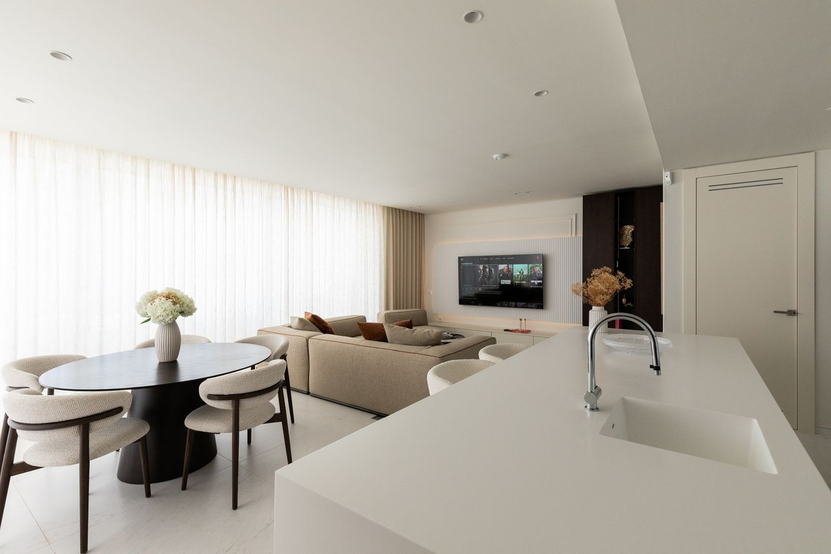 Penthouse te koop in Marbella | 3 slaapkamers H5411542