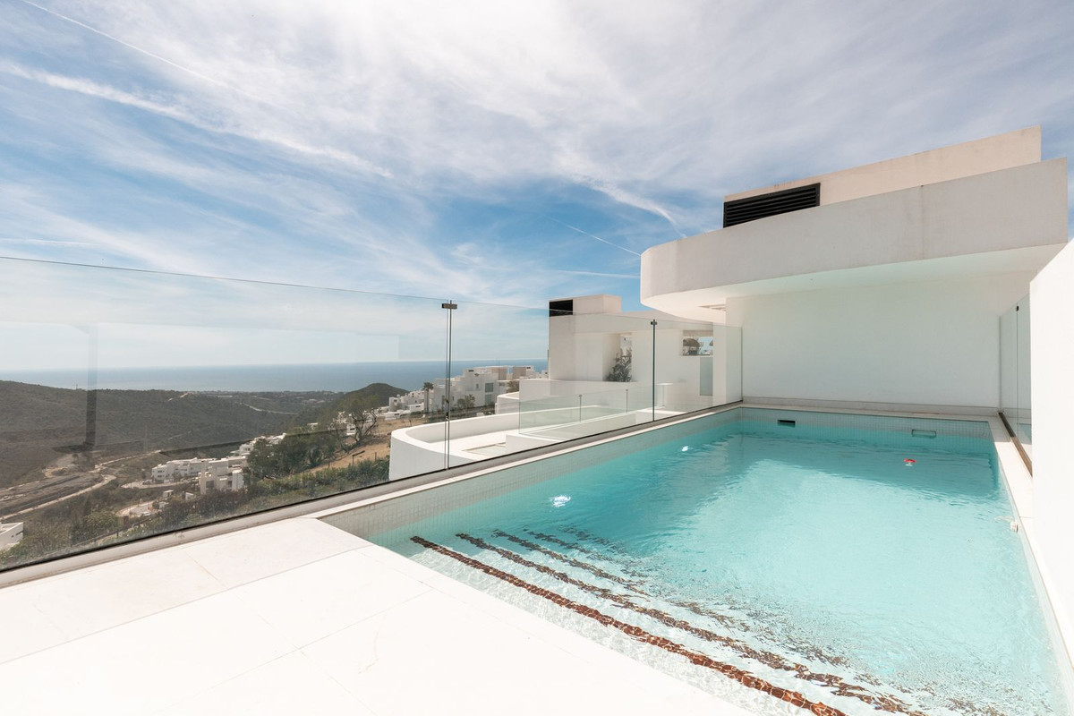 Penthouse te koop in Marbella | 3 slaapkamers H5411542