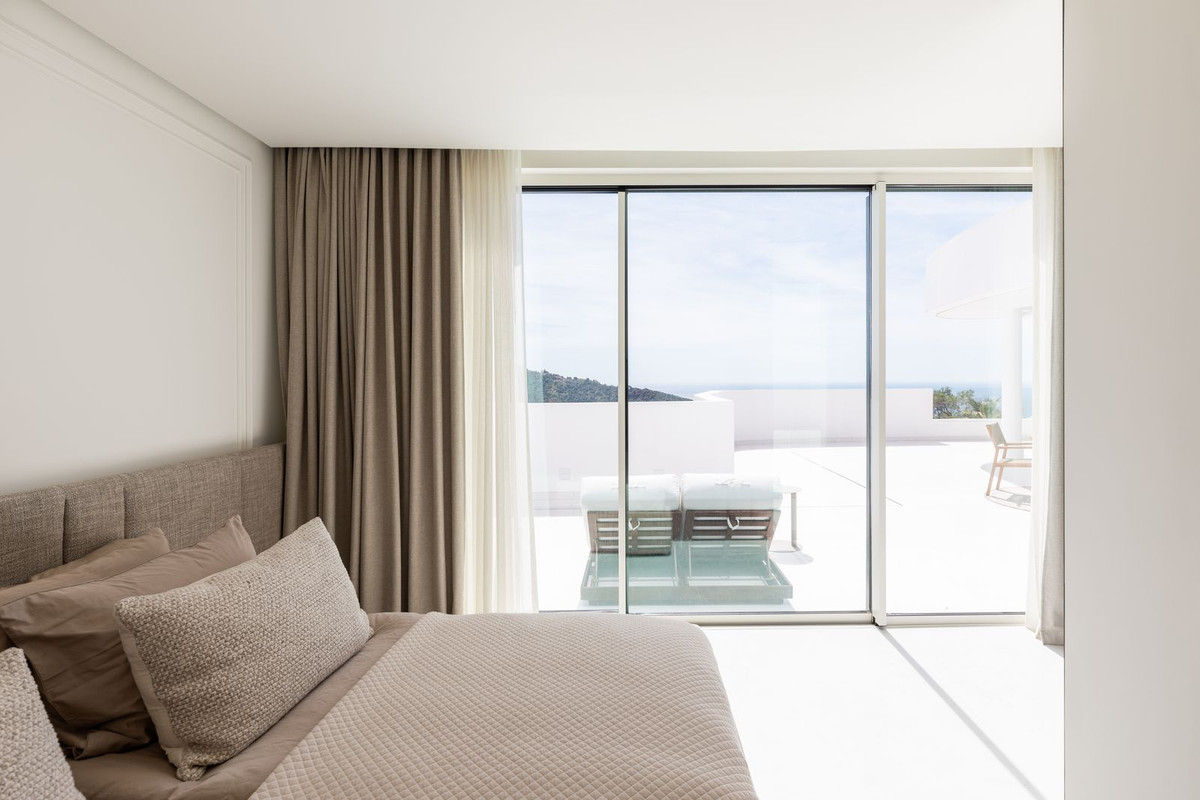 Penthouse te koop in Marbella | 3 slaapkamers H5411542
