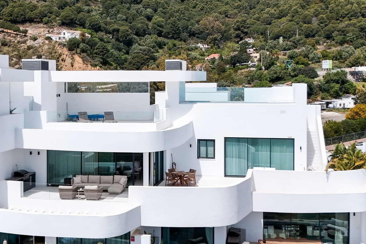 Penthouse te koop in Marbella | 3 slaapkamers H5411542