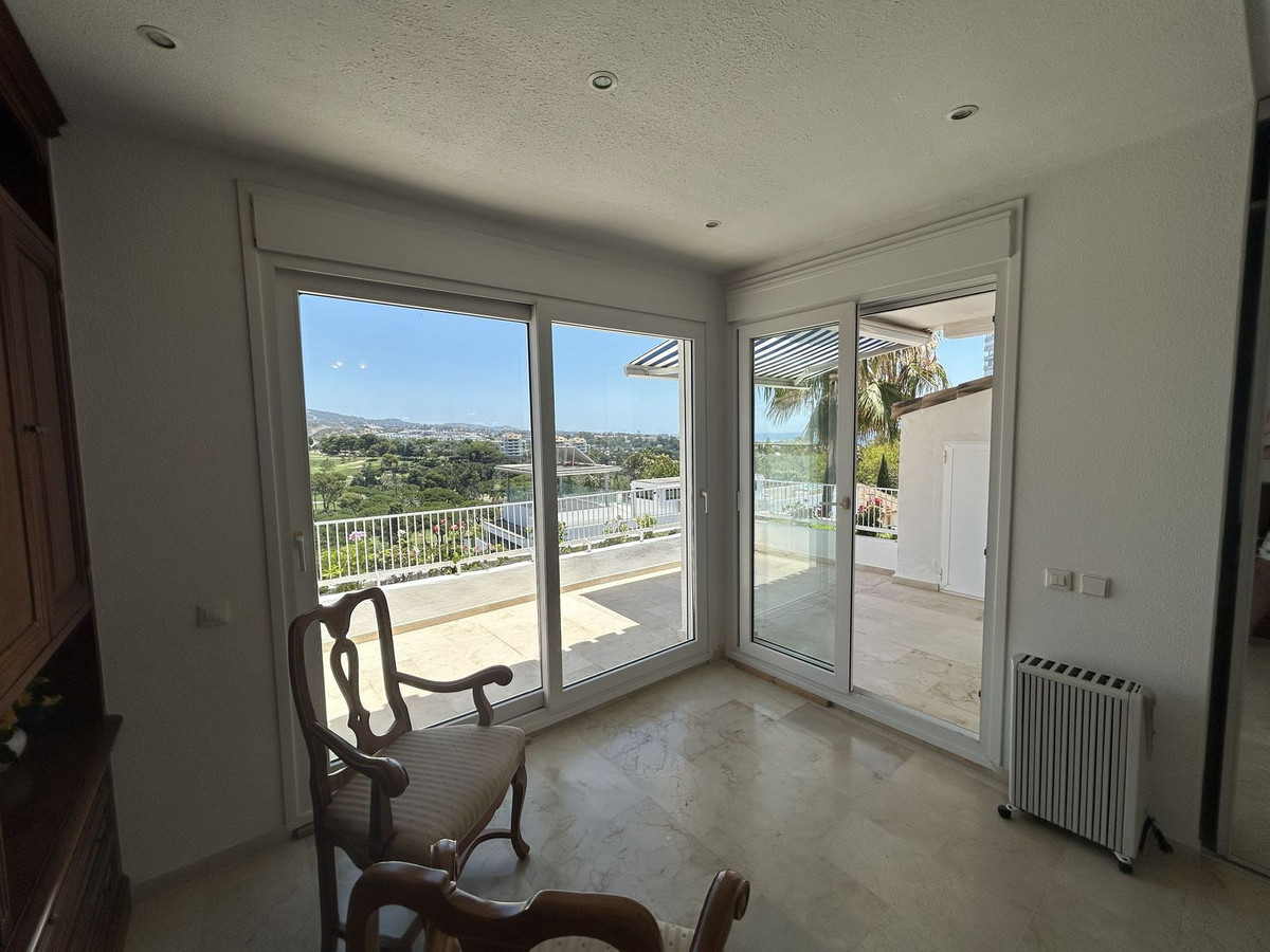 Penthouse te koop in Marbella | 1 slaapkamers H5411677