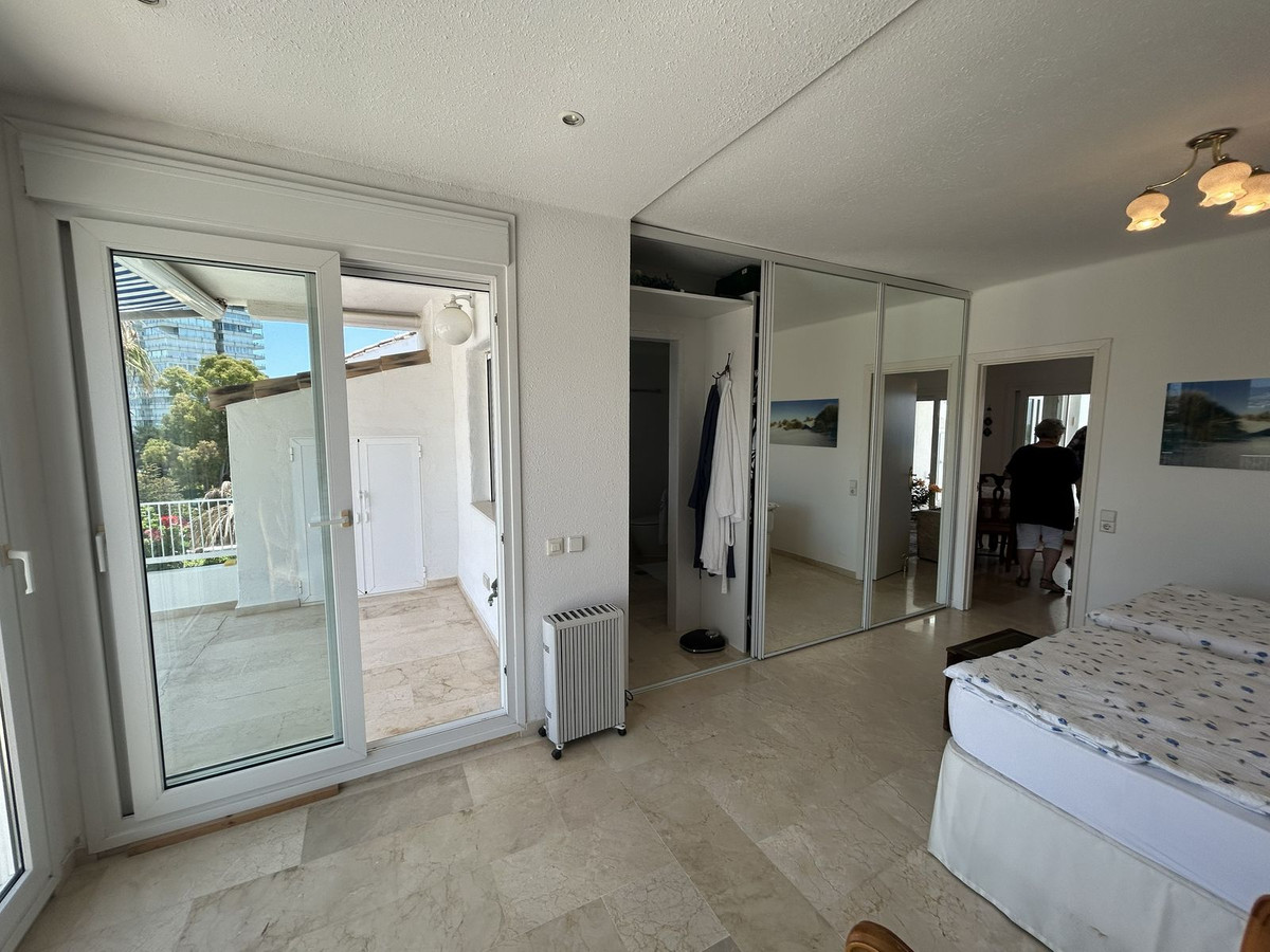 Penthouse te koop in Marbella | 1 slaapkamers H5411677