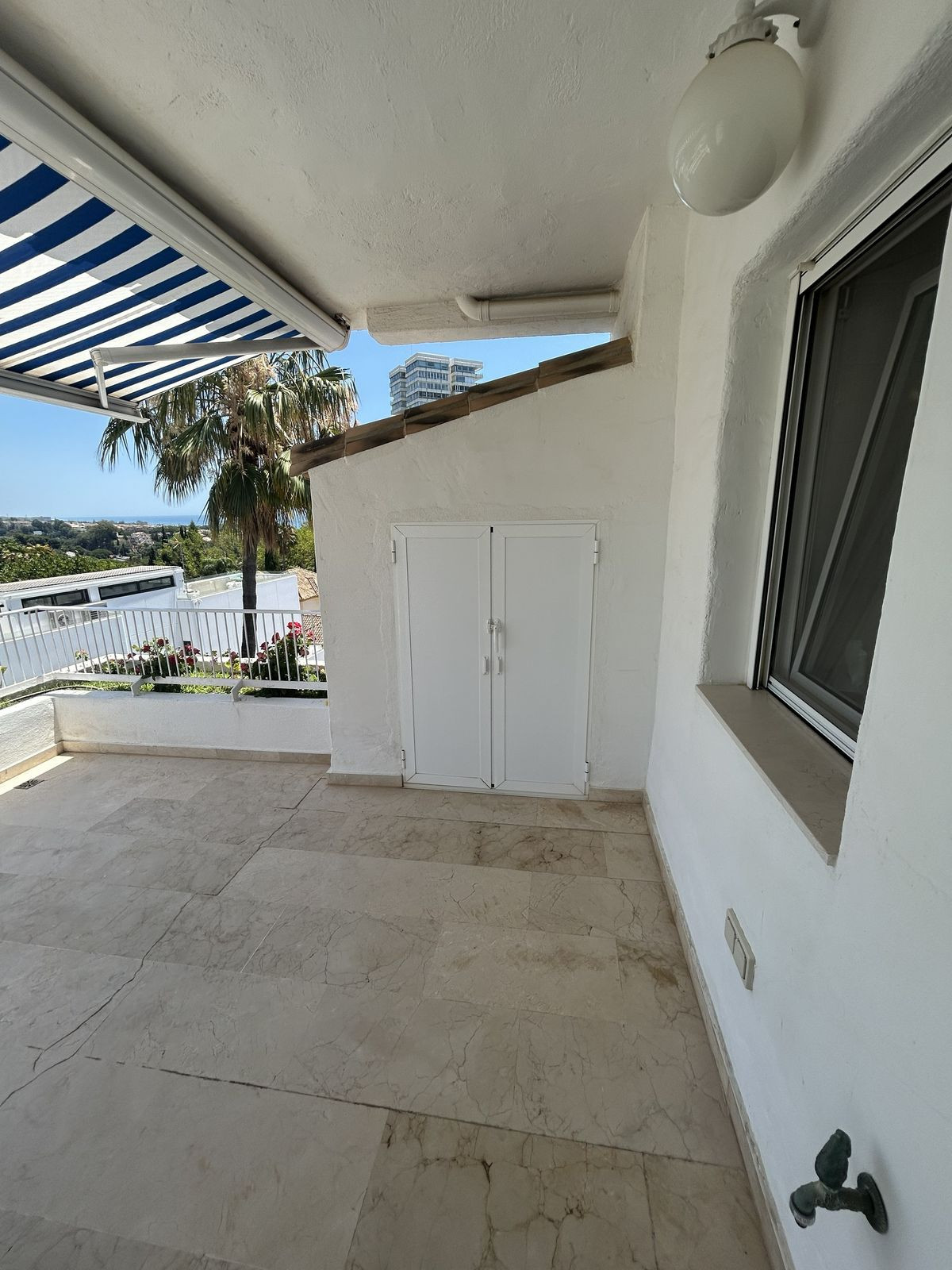 Penthouse te koop in Marbella | 1 slaapkamers H5411677