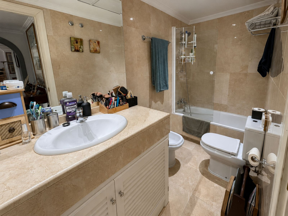 Appartement te koop in Marbella | 4 slaapkamers H5414476