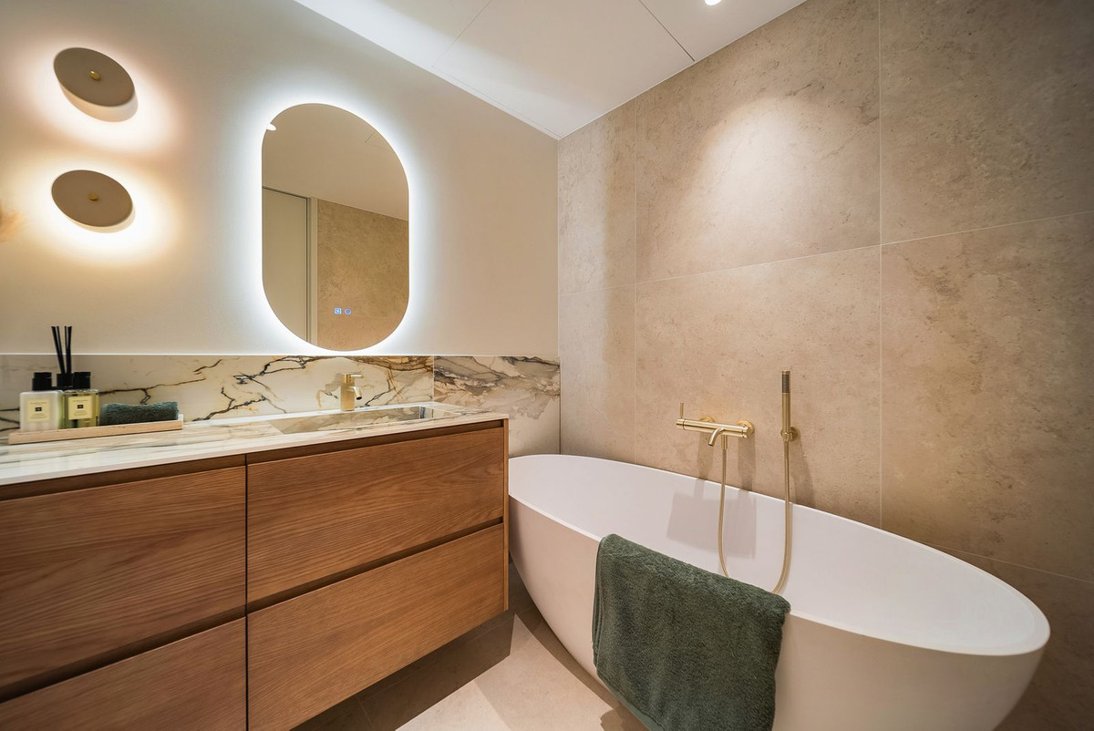 Appartement te koop in Marbella | 3 slaapkamers H5418136