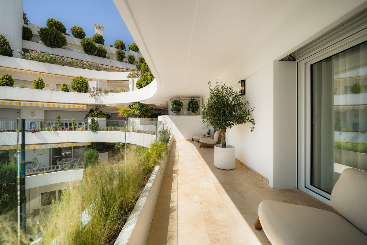 Appartement te koop in Marbella | 3 slaapkamers H5418136