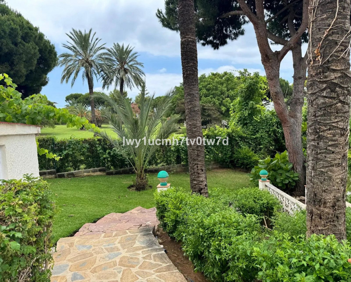 Appartement te koop in Marbella | 0 slaapkamers H5420014