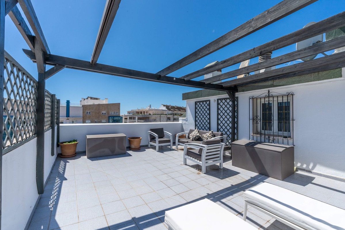 Penthouse te koop in Marbella | 5 slaapkamers H5421190