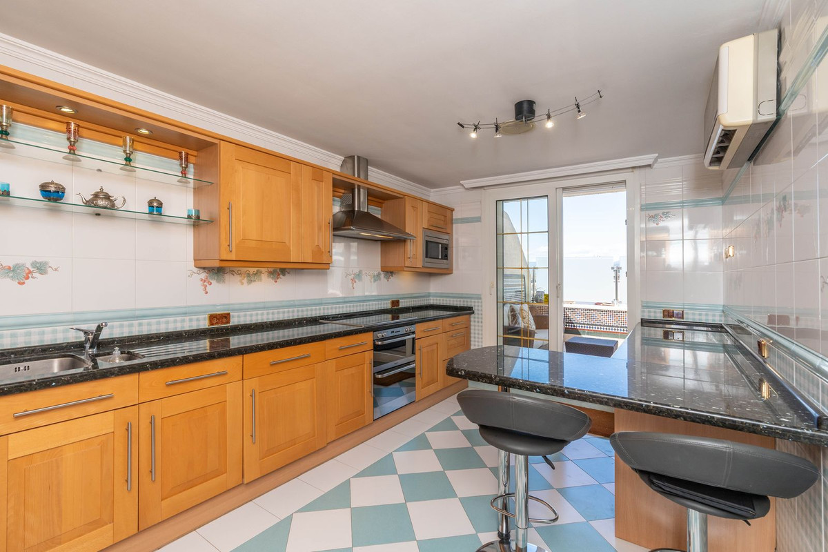 Penthouse te koop in Marbella | 5 slaapkamers H5421190