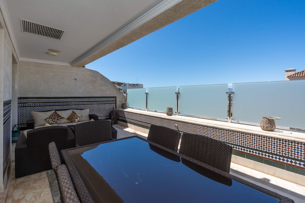 Penthouse te koop in Marbella | 5 slaapkamers H5421190