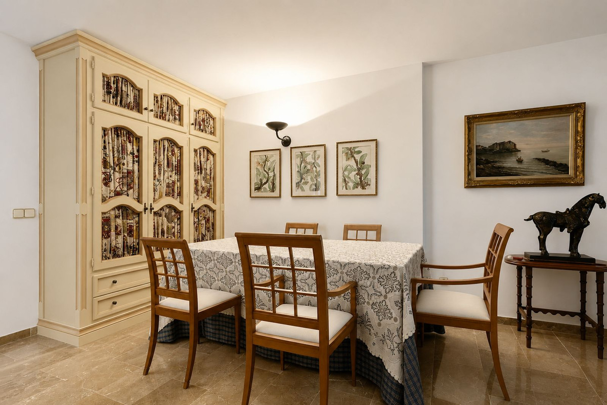 Appartement te koop in Marbella | 3 slaapkamers H5421922