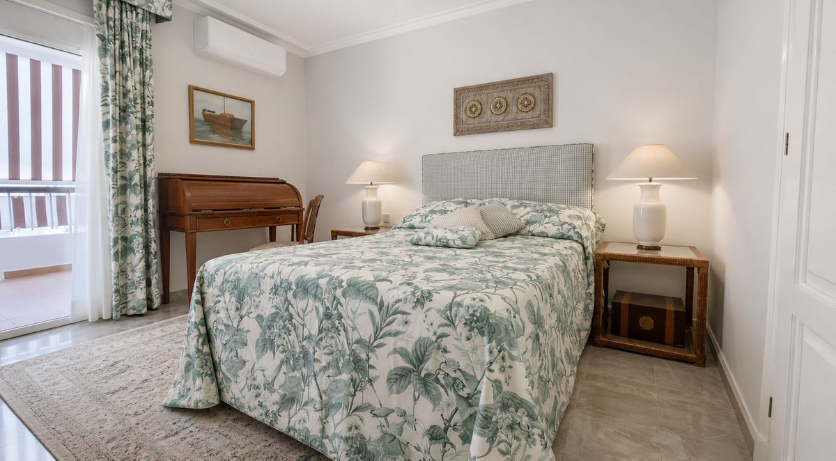 Appartement te koop in Marbella | 3 slaapkamers H5421922