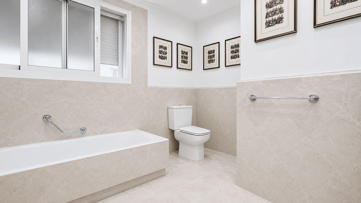 Appartement te koop in Marbella | 3 slaapkamers H5421922