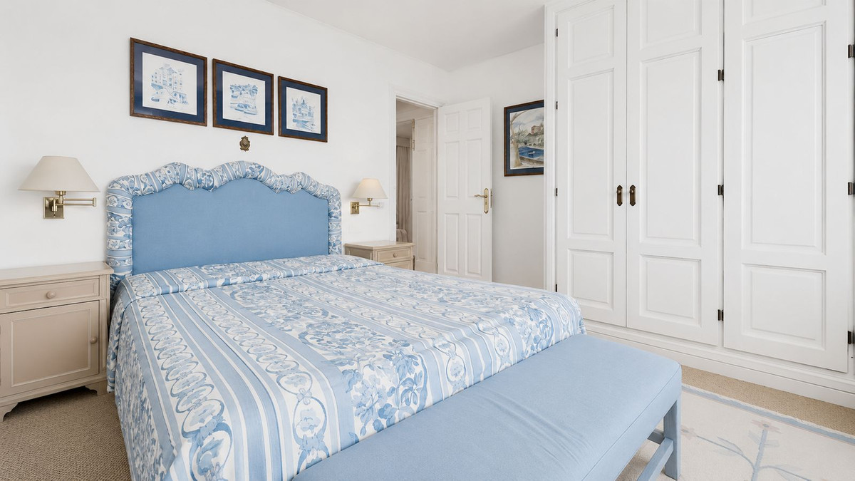 Appartement te koop in Marbella | 3 slaapkamers H5421922